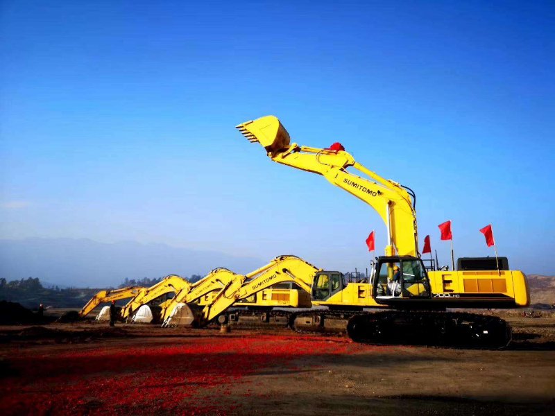 烟台挖掘机维修解答液压泵吸不上油的原因